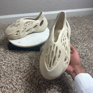 Yeezy Foam Runner